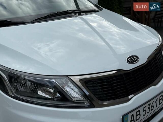 Белый Киа Рио, объемом двигателя 1.6 л и пробегом 82 тыс. км за 9600 $, фото 9 на Automoto.ua