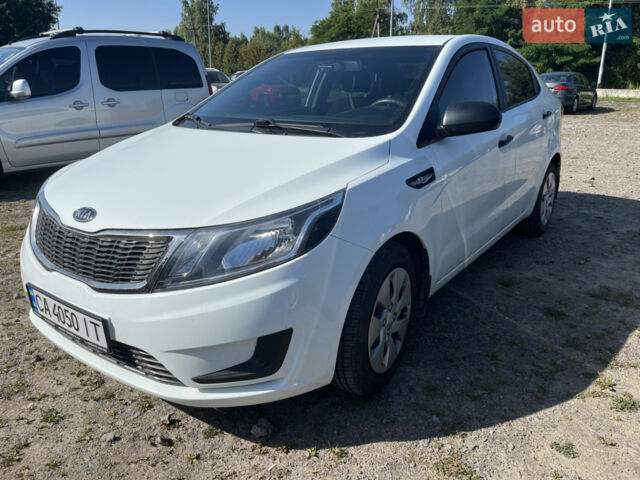Белый Киа Рио, объемом двигателя 1.4 л и пробегом 41 тыс. км за 8700 $, фото 2 на Automoto.ua