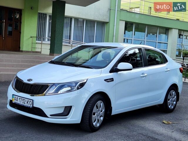 Белый Киа Рио, объемом двигателя 1.4 л и пробегом 143 тыс. км за 9350 $, фото 8 на Automoto.ua