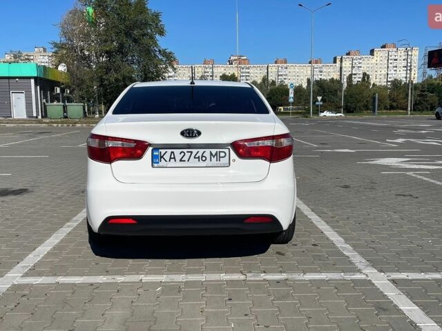 Белый Киа Рио, объемом двигателя 1.4 л и пробегом 228 тыс. км за 6700 $, фото 4 на Automoto.ua