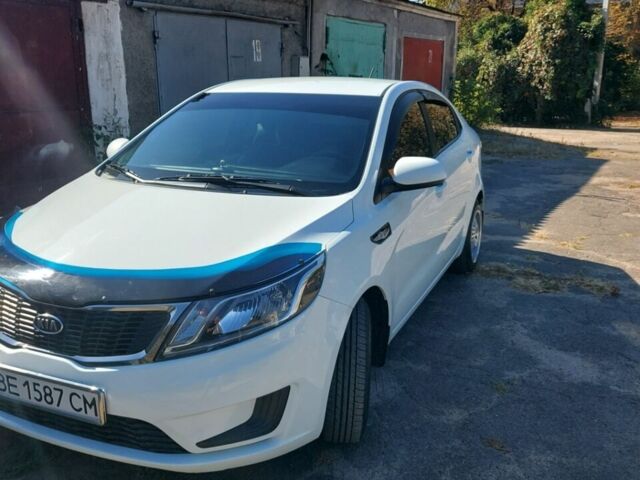 Белый Киа Рио, объемом двигателя 1.4 л и пробегом 69 тыс. км за 8999 $, фото 3 на Automoto.ua