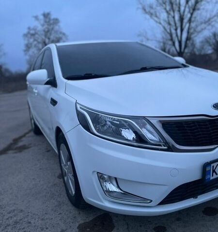 Білий Кіа Ріо, об'ємом двигуна 1.6 л та пробігом 163 тис. км за 5999 $, фото 1 на Automoto.ua