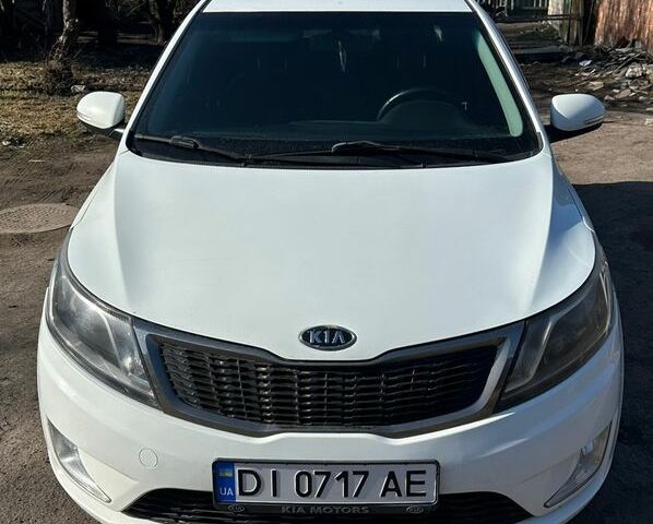 Білий Кіа Ріо, об'ємом двигуна 1.59 л та пробігом 221 тис. км за 6000 $, фото 1 на Automoto.ua