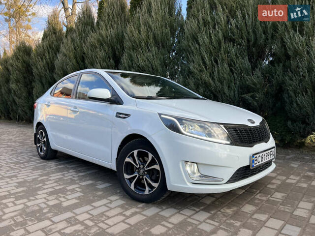 Белый Киа Рио, объемом двигателя 1.4 л и пробегом 144 тыс. км за 6300 $, фото 45 на Automoto.ua