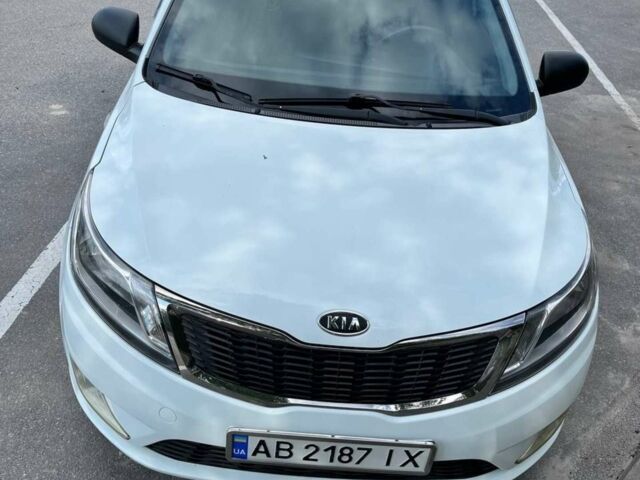 Белый Киа Рио, объемом двигателя 1.4 л и пробегом 220 тыс. км за 6900 $, фото 6 на Automoto.ua