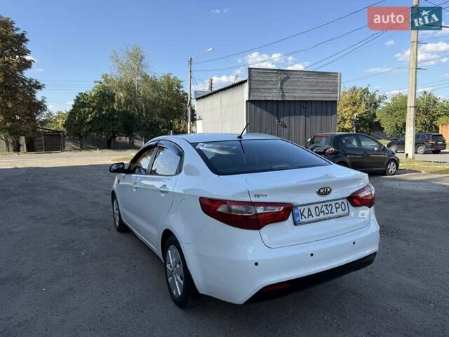 Белый Киа Рио, объемом двигателя 1.59 л и пробегом 114 тыс. км за 8900 $, фото 9 на Automoto.ua
