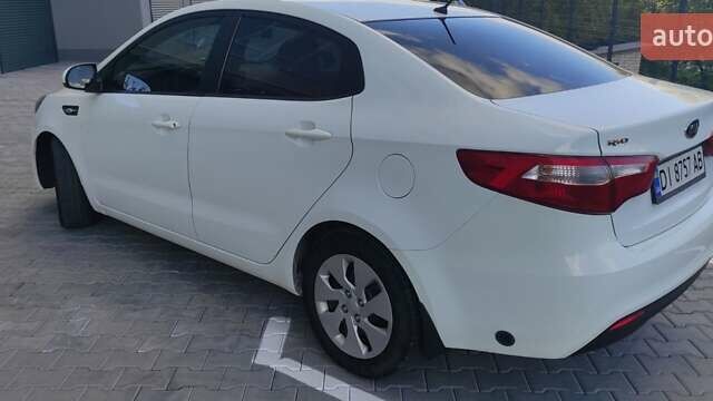 Белый Киа Рио, объемом двигателя 1.4 л и пробегом 168 тыс. км за 6800 $, фото 11 на Automoto.ua
