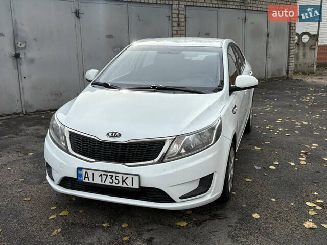 Кіа Ріо 2012 у Никополе на Automoto.ua Білий Кіа Ріо, об'ємом двигуна 1.4 л та пробігом 168 тис. км за 7500 $, фото 1 на Automoto.ua