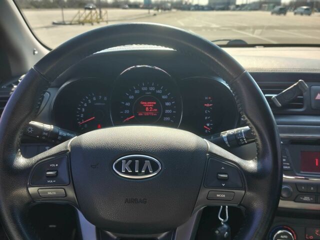 Белый Киа Рио, объемом двигателя 1.6 л и пробегом 124 тыс. км за 7700 $, фото 11 на Automoto.ua