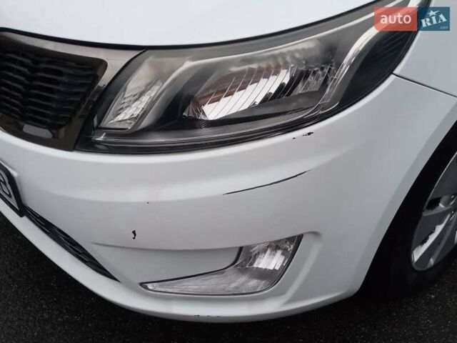 Белый Киа Рио, объемом двигателя 1.6 л и пробегом 42 тыс. км за 7800 $, фото 11 на Automoto.ua