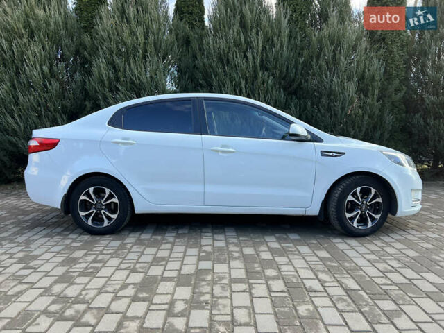 Белый Киа Рио, объемом двигателя 1.4 л и пробегом 144 тыс. км за 6300 $, фото 48 на Automoto.ua