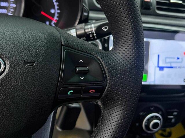 Белый Киа Рио, объемом двигателя 1.6 л и пробегом 150 тыс. км за 7100 $, фото 20 на Automoto.ua