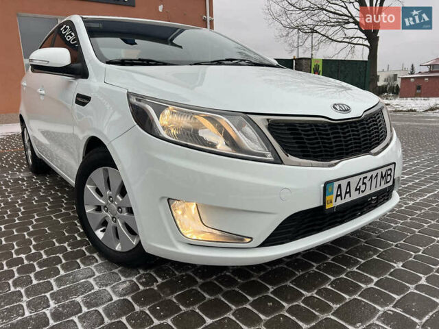 Белый Киа Рио, объемом двигателя 1.6 л и пробегом 42 тыс. км за 9700 $, фото 17 на Automoto.ua