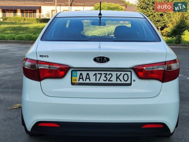 Белый Киа Рио, объемом двигателя 1.4 л и пробегом 143 тыс. км за 9350 $, фото 13 на Automoto.ua