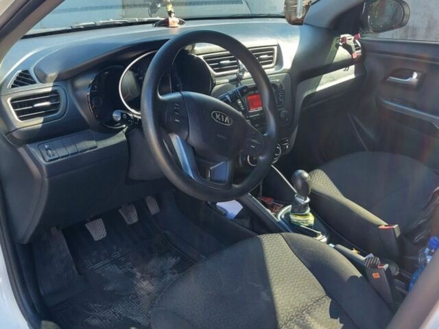 Белый Киа Рио, объемом двигателя 1.4 л и пробегом 69 тыс. км за 8999 $, фото 9 на Automoto.ua