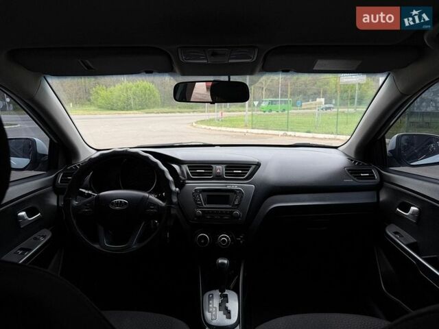 Белый Киа Рио, объемом двигателя 1.4 л и пробегом 167 тыс. км за 7200 $, фото 31 на Automoto.ua