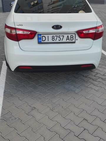Белый Киа Рио, объемом двигателя 1.4 л и пробегом 168 тыс. км за 6800 $, фото 4 на Automoto.ua