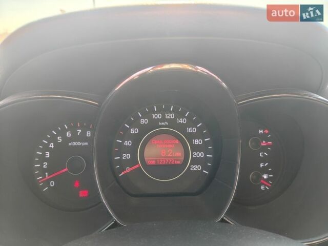 Белый Киа Рио, объемом двигателя 1.59 л и пробегом 124 тыс. км за 7700 $, фото 13 на Automoto.ua