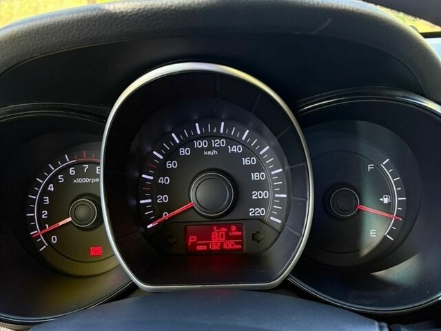 Белый Киа Рио, объемом двигателя 1.4 л и пробегом 131 тыс. км за 8499 $, фото 22 на Automoto.ua