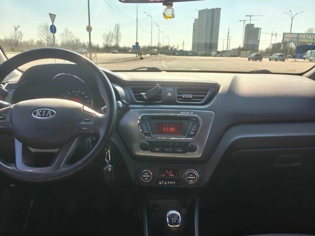 Белый Киа Рио, объемом двигателя 1.6 л и пробегом 124 тыс. км за 7700 $, фото 13 на Automoto.ua
