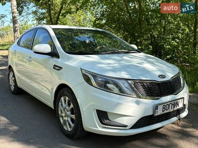Белый Киа Рио, объемом двигателя 1.4 л и пробегом 131 тыс. км за 8999 $, фото 1 на Automoto.ua