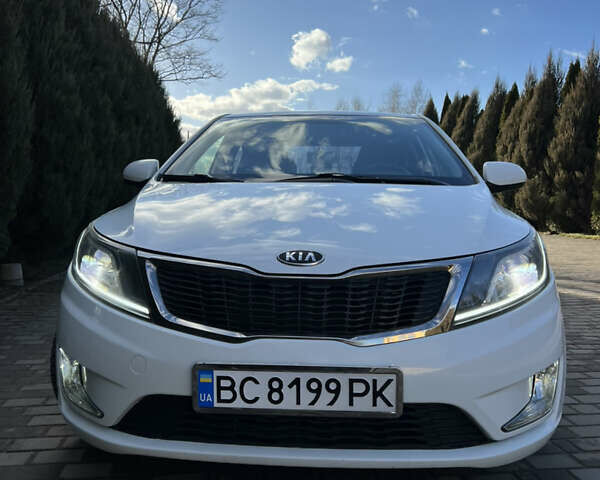 Белый Киа Рио, объемом двигателя 1.4 л и пробегом 144 тыс. км за 6300 $, фото 59 на Automoto.ua