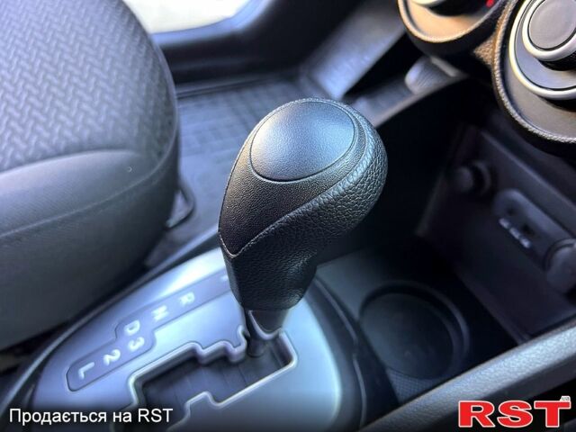 Белый Киа Рио, объемом двигателя 1.6 л и пробегом 48 тыс. км за 10200 $, фото 10 на Automoto.ua