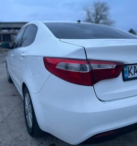 Білий Кіа Ріо, об'ємом двигуна 1.6 л та пробігом 163 тис. км за 5999 $, фото 16 на Automoto.ua