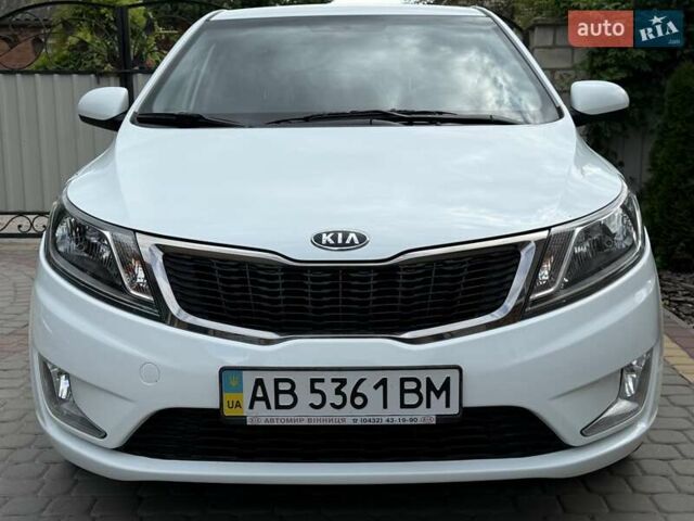 Белый Киа Рио, объемом двигателя 1.6 л и пробегом 82 тыс. км за 9600 $, фото 10 на Automoto.ua