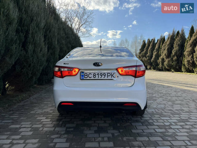 Белый Киа Рио, объемом двигателя 1.4 л и пробегом 144 тыс. км за 6300 $, фото 52 на Automoto.ua