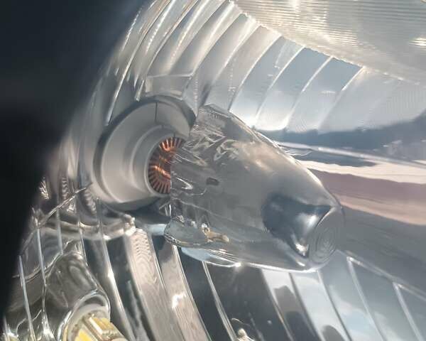 Белый Киа Рио, объемом двигателя 1.4 л и пробегом 224 тыс. км за 7200 $, фото 13 на Automoto.ua