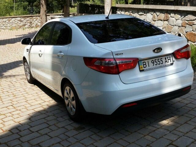 Белый Киа Рио, объемом двигателя 1.4 л и пробегом 58 тыс. км за 9100 $, фото 2 на Automoto.ua
