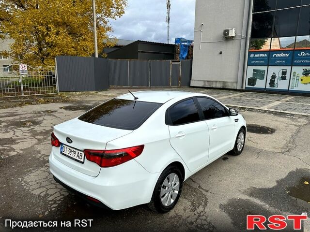 Білий Кіа Ріо, об'ємом двигуна 1.6 л та пробігом 149 тис. км за 8000 $, фото 1 на Automoto.ua