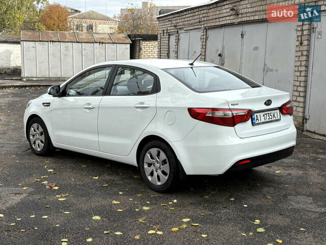 Кіа Ріо 2012 у Никополе на Automoto.ua Білий Кіа Ріо, об'ємом двигуна 1.4 л та пробігом 168 тис. км за 7500 $, фото 7 на Automoto.ua