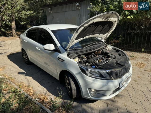 Белый Киа Рио, объемом двигателя 1.4 л и пробегом 94 тыс. км за 8700 $, фото 20 на Automoto.ua