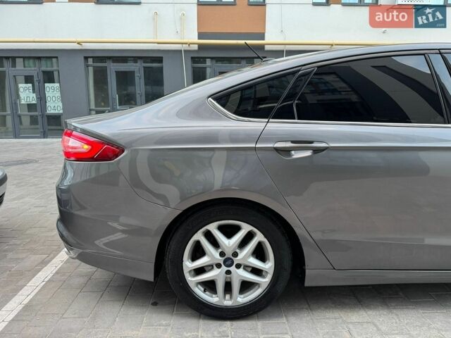Белый Киа Рио, объемом двигателя 1.59 л и пробегом 183 тыс. км за 6100 $, фото 7 на Automoto.ua