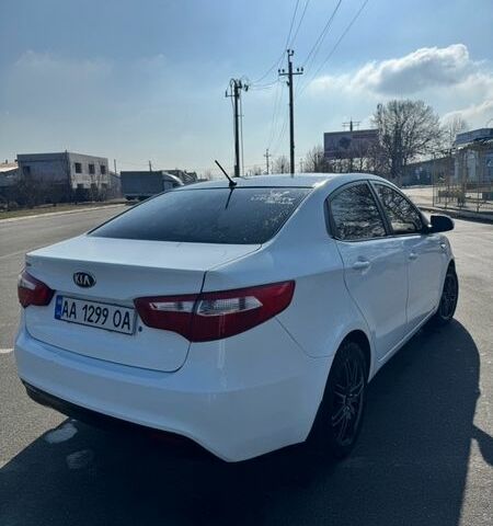 Білий Кіа Ріо, об'ємом двигуна 1.4 л та пробігом 252 тис. км за 6300 $, фото 2 на Automoto.ua