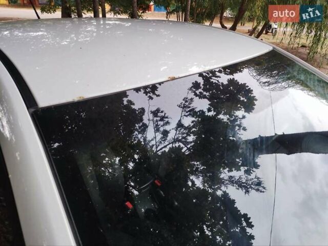 Белый Киа Рио, объемом двигателя 1.59 л и пробегом 172 тыс. км за 9000 $, фото 14 на Automoto.ua