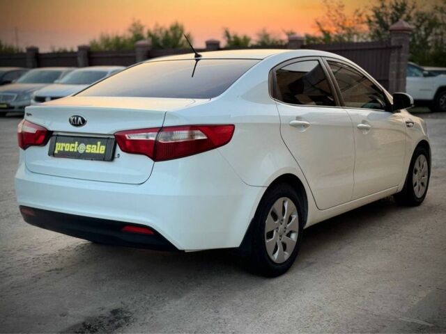Белый Киа Рио, объемом двигателя 0 л и пробегом 73 тыс. км за 7970 $, фото 5 на Automoto.ua
