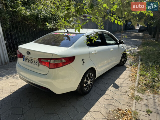 Белый Киа Рио, объемом двигателя 1.4 л и пробегом 94 тыс. км за 8700 $, фото 1 на Automoto.ua