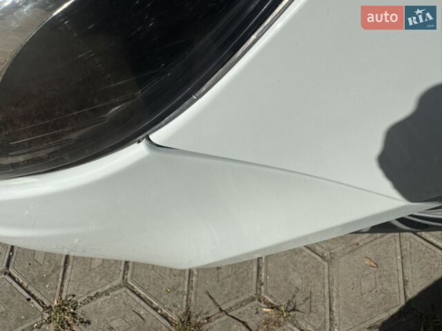 Белый Киа Рио, объемом двигателя 1.4 л и пробегом 94 тыс. км за 8700 $, фото 23 на Automoto.ua