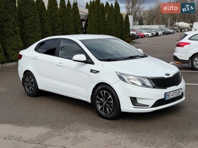 Білий Кіа Ріо, об'ємом двигуна 1.4 л та пробігом 139 тис. км за 8200 $, фото 8 на Automoto.ua