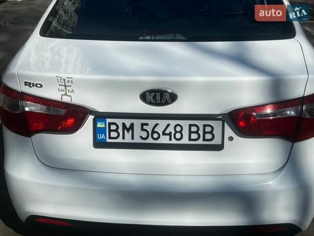 Белый Киа Рио, объемом двигателя 1.4 л и пробегом 176 тыс. км за 7900 $, фото 9 на Automoto.ua