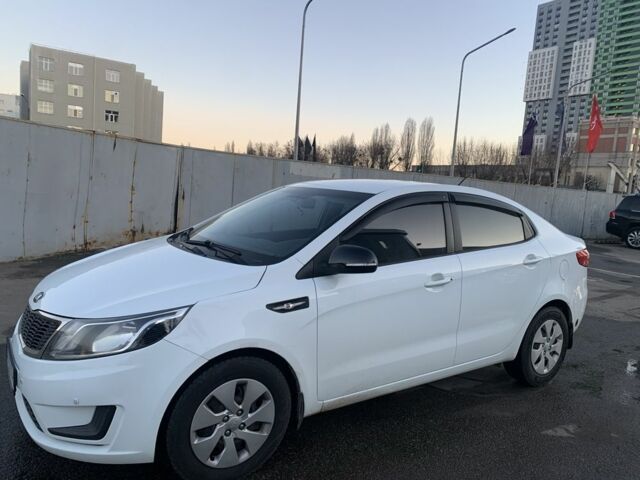 Белый Киа Рио, объемом двигателя 1.4 л и пробегом 87 тыс. км за 8555 $, фото 17 на Automoto.ua