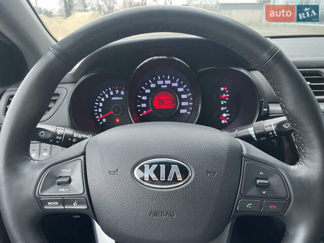 Білий Кіа Ріо, об'ємом двигуна 1.6 л та пробігом 125 тис. км за 8200 $, фото 13 на Automoto.ua