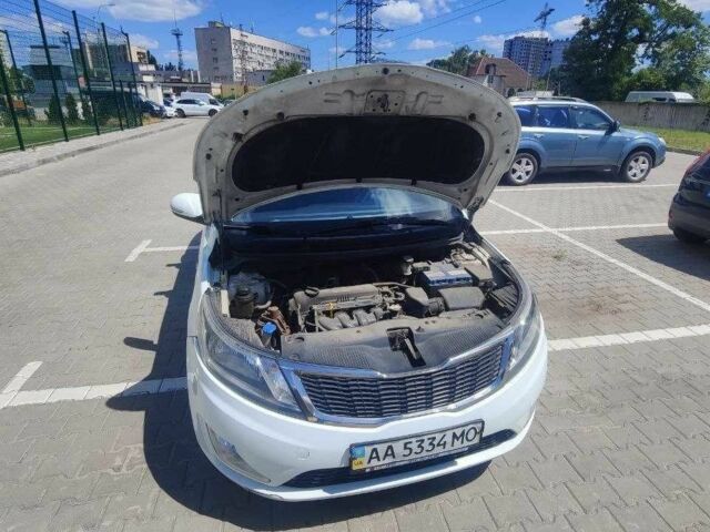 Белый Киа Рио, объемом двигателя 1.6 л и пробегом 131 тыс. км за 6958 $, фото 12 на Automoto.ua