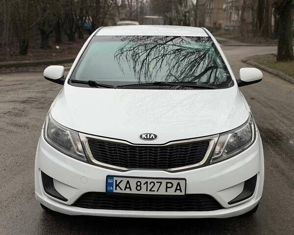 Белый Киа Рио, объемом двигателя 1.4 л и пробегом 189 тыс. км за 7350 $, фото 2 на Automoto.ua