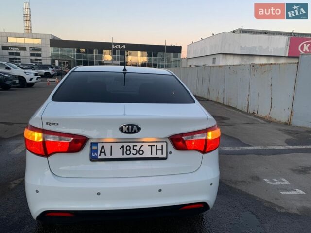 Белый Киа Рио, объемом двигателя 1.4 л и пробегом 216 тыс. км за 8555 $, фото 9 на Automoto.ua