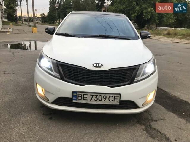 Білий Кіа Ріо, об'ємом двигуна 1.59 л та пробігом 164 тис. км за 5070 $, фото 3 на Automoto.ua