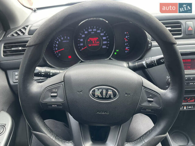 Белый Киа Рио, объемом двигателя 1.6 л и пробегом 148 тыс. км за 7550 $, фото 14 на Automoto.ua